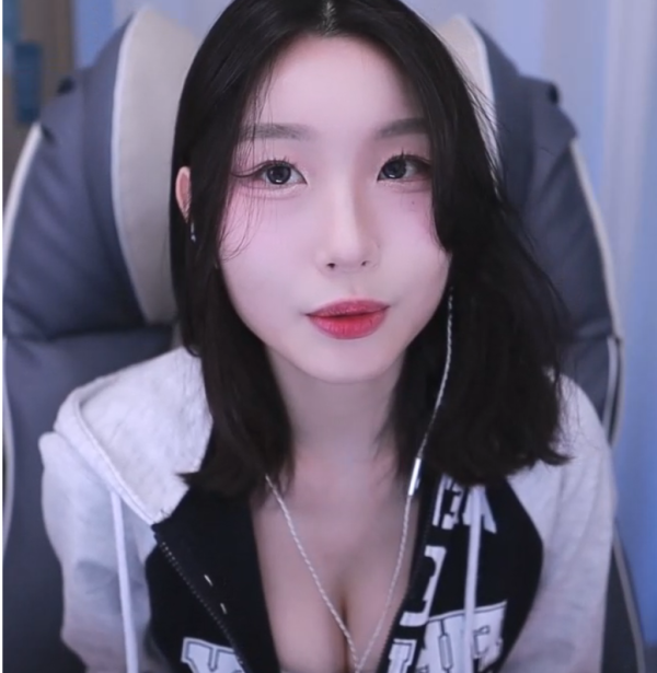 17537783921494.png