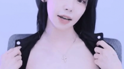 어마한 미드를 감추고 있던 여캠