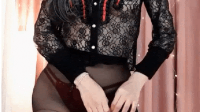 시스루 입은 몸매가 장난없는 여캠의 검스 찢는 미친 리액션