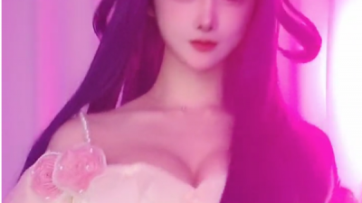 어플써서 미녀로 대변신한 섹시여캠 ㅅㅅ