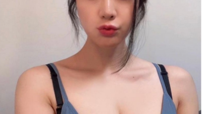건강미 넘치는 몸매와 환상적인 이목구비를 가진 여캠
