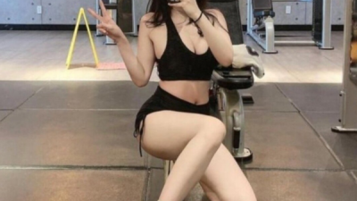 운동후에 눈바디 찍는 존예 처자