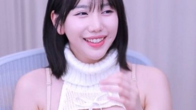 슴골 스원하게 오픈한 처자