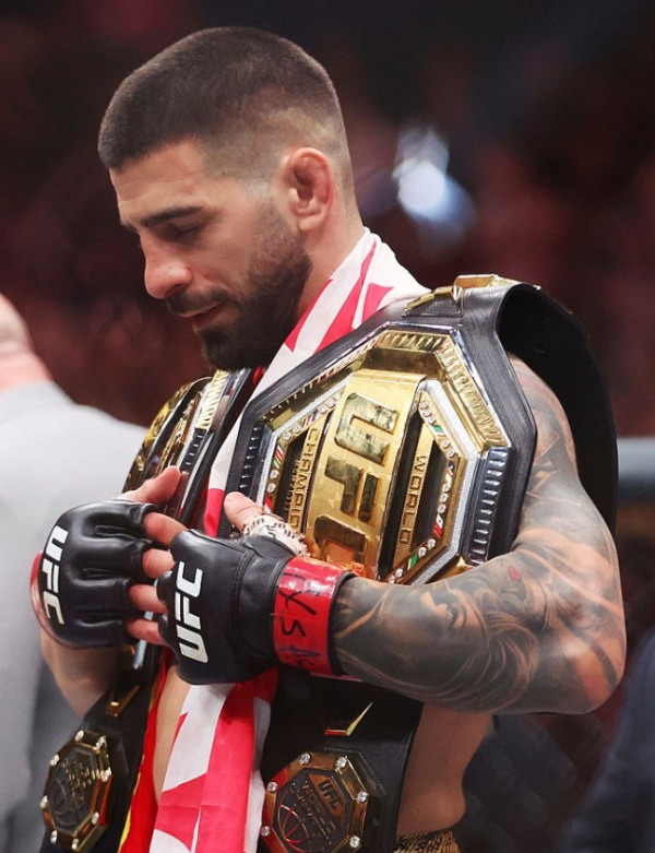 '충격' UFC 챔피언이 아내 때렸다니…토푸리아 전처 폭행 혐의 피소, "협박 당하는 중"…